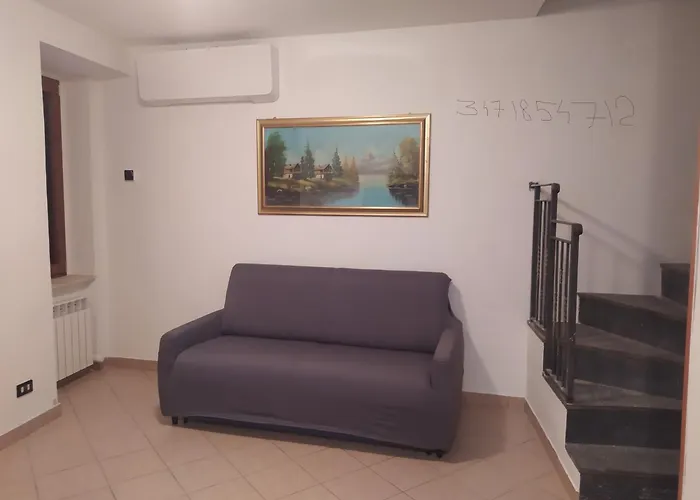 Antico Borgo - Via Napoli, 2